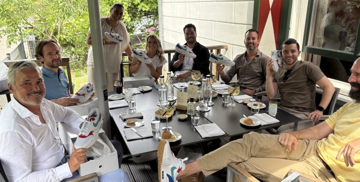 Teamfoto Mahler Vastgoed Ontwikkeling zomersluiting bouwvak 2025